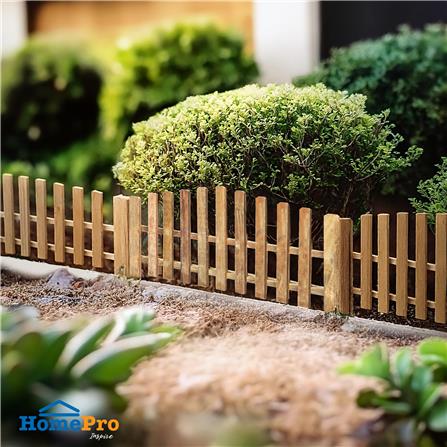 รั้วไม้ปักพื้น ME LIVING GARTENE 70x40 ซม. สีธรรมชาติ
