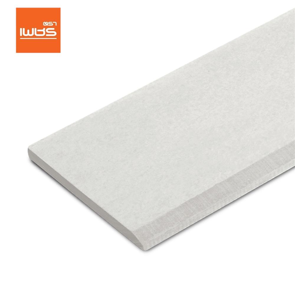 ไม้เชิงชาย ลบมุม ตราเพชร 1.6x20x400 ซม. สีธรรมชาติ