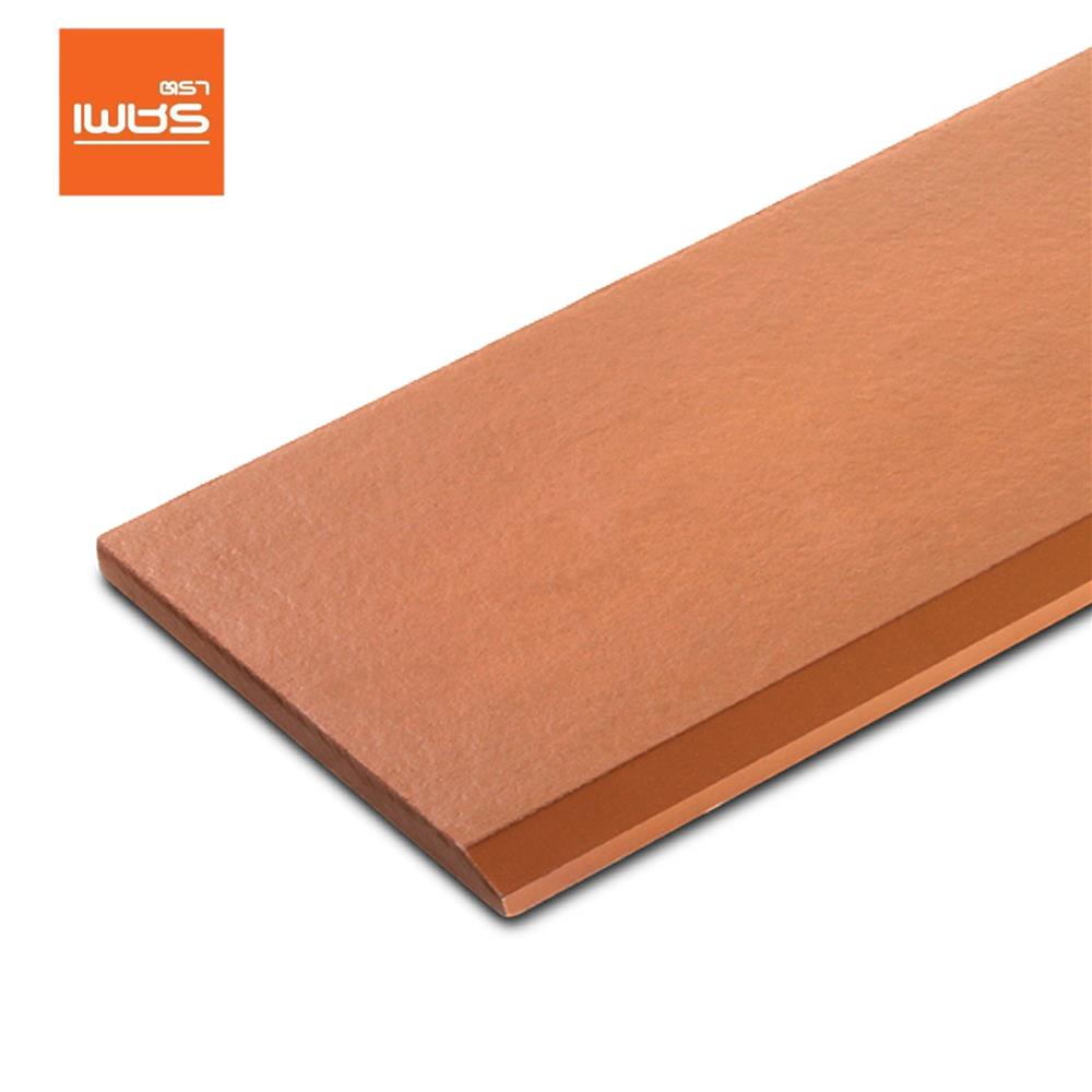 ไม้เชิงชาย ลบมุม ตราเพชร 1.6x20x400 ซม. สีรองพื้นสักทอง