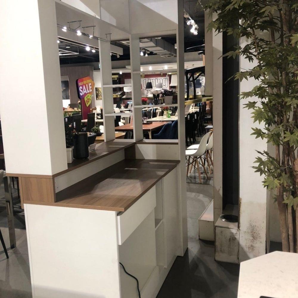 เคาน์เตอร์บาร์ชั้นวางฝั่งซ้าย SB FURNITURE SATOMI 19210735 140 ซม. สีขาว