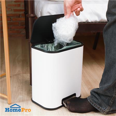 ถังขยะเหยียบเหลี่ยม ACCO SLOW STYLISH 5 ลิตร สีขาว_5