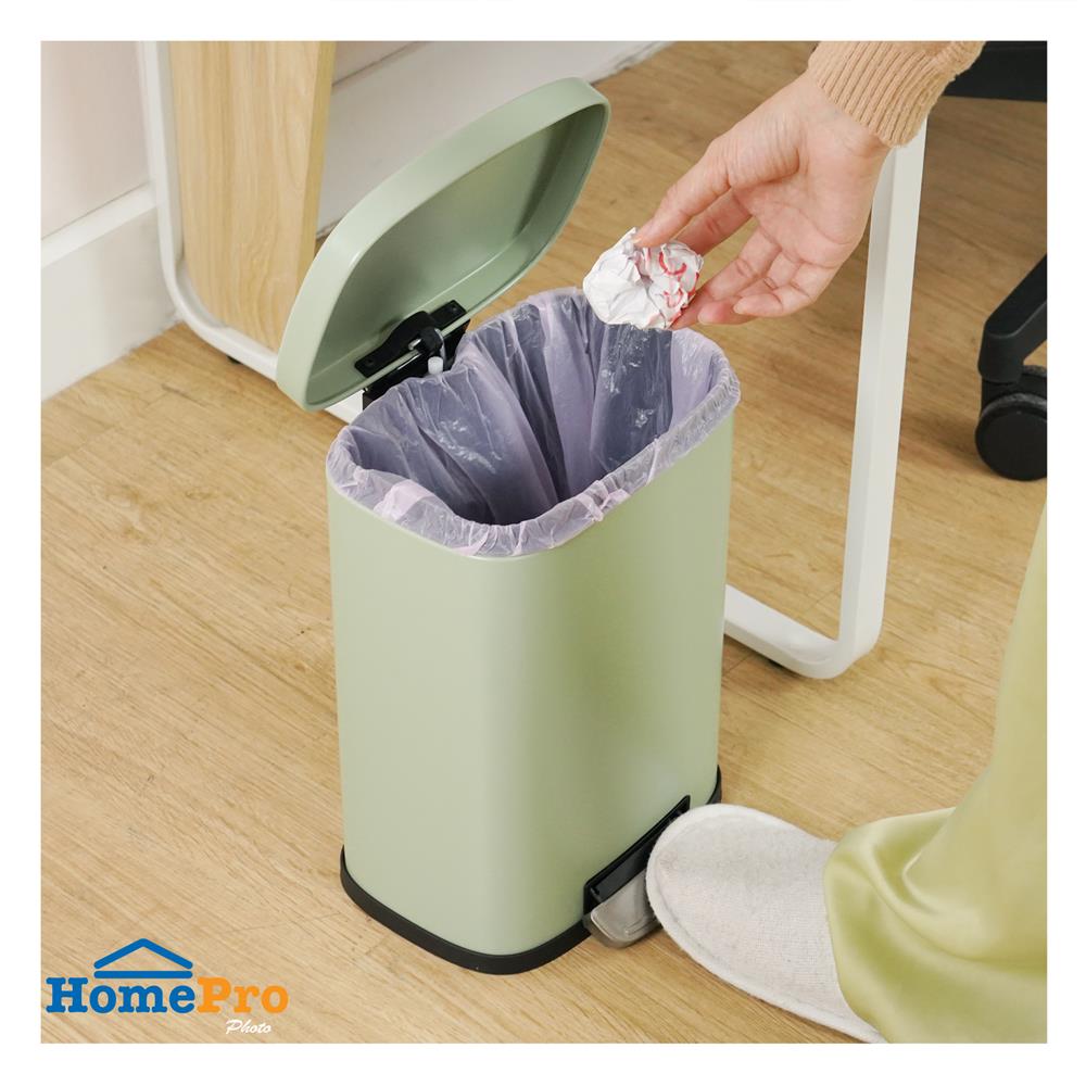 ถังขยะเหยียบเหลี่ยม ACCO TAFIA 5 ลิตร สีเขียว