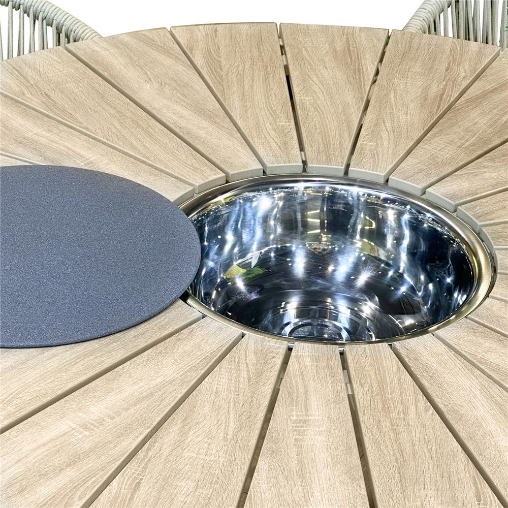 ชุดสนาม 4 ที่นั่ง SPRING SACHA สีน้ำตาล