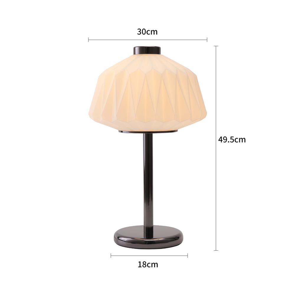 ไฟตั้งโต๊ะ CARINI MT24126 สีขาว/ดำ