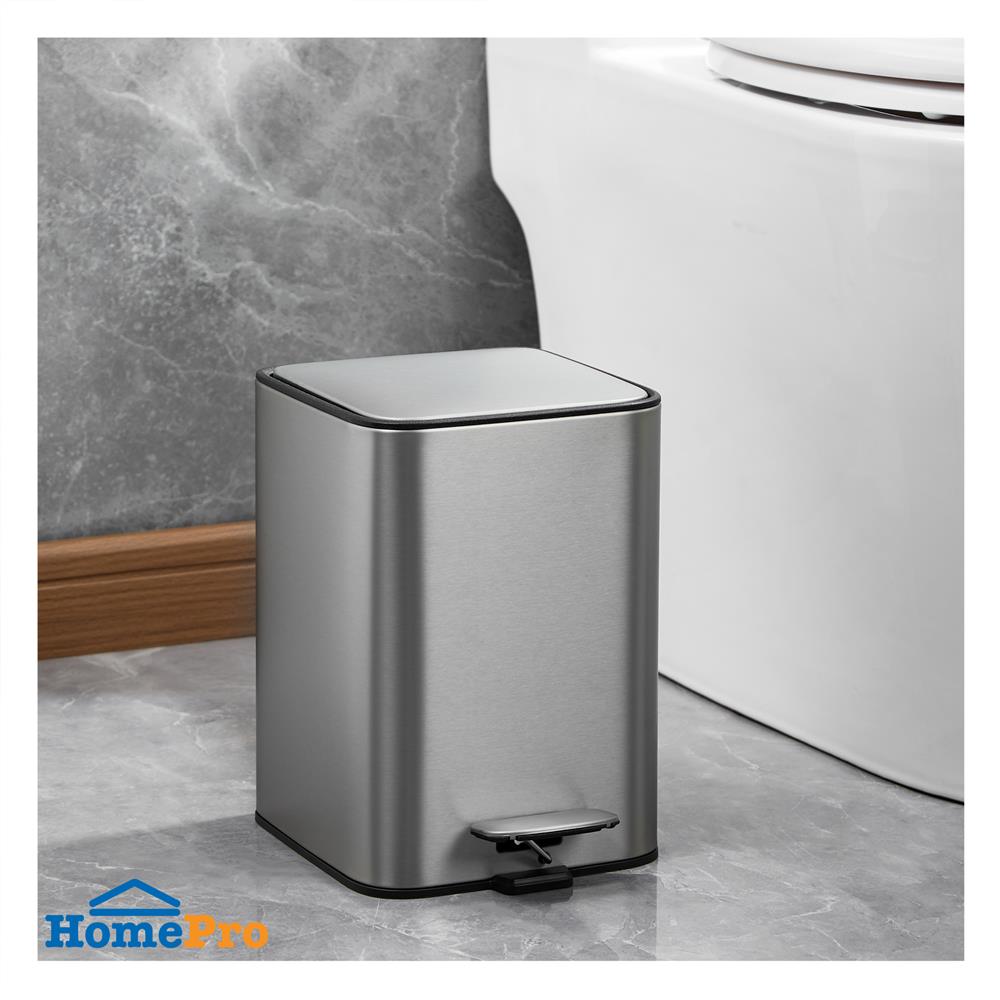 ถังขยะเหยียบเหลี่ยม ACCO VELUXE 5 ลิตร สีเงิน
