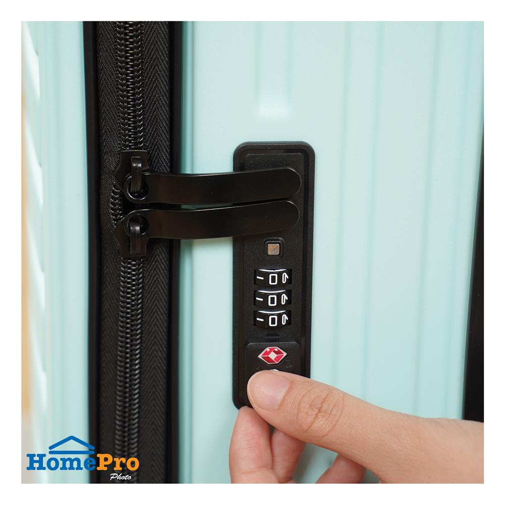 กระเป๋าเดินทาง 22 นิ้ว AVENTRA RIGA สีเขียว