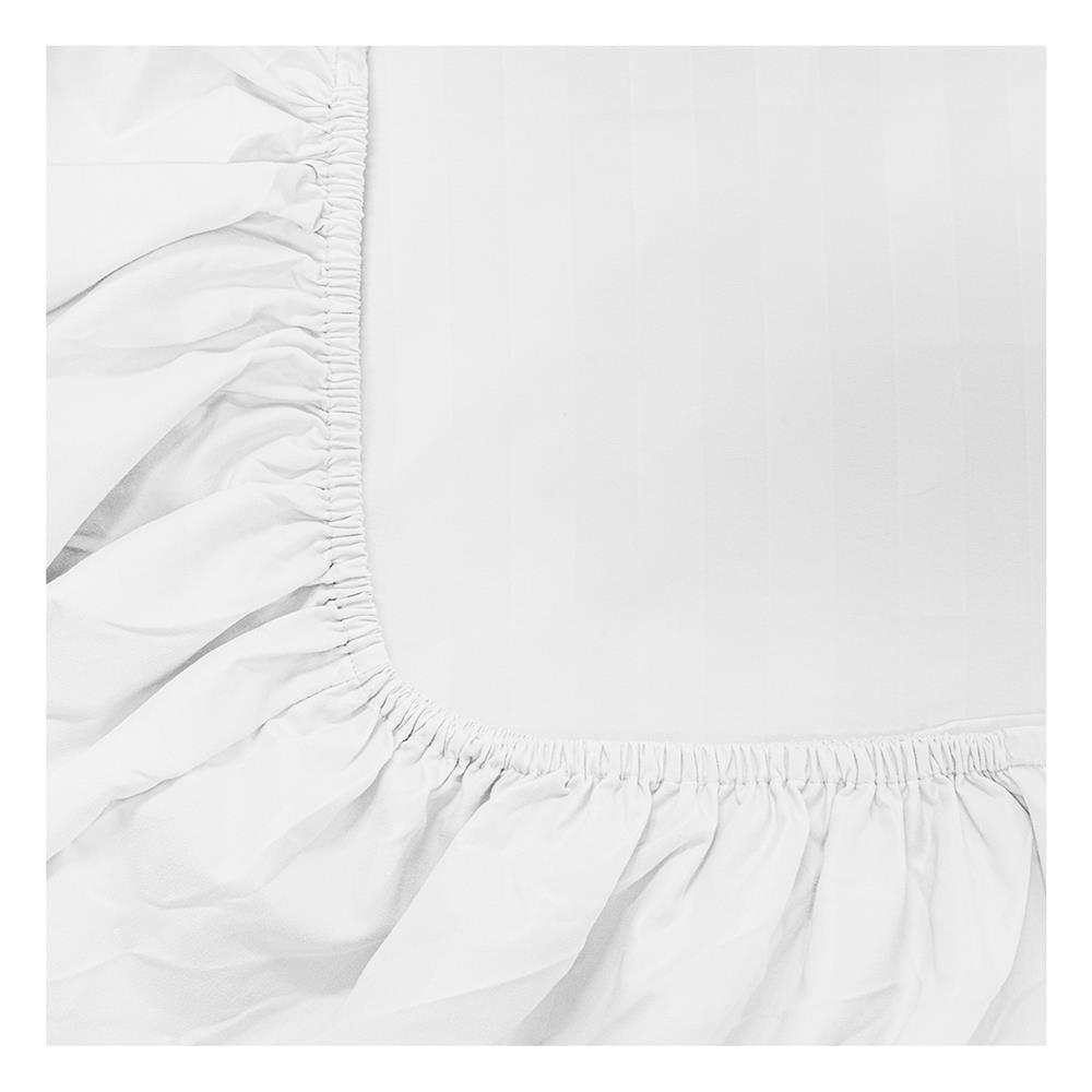ชุดผ้าปูที่นอน 5 ฟุต (ชุด 6 ชิ้น) PICASSO CLASSIC STYLE IRIS สี WHITE