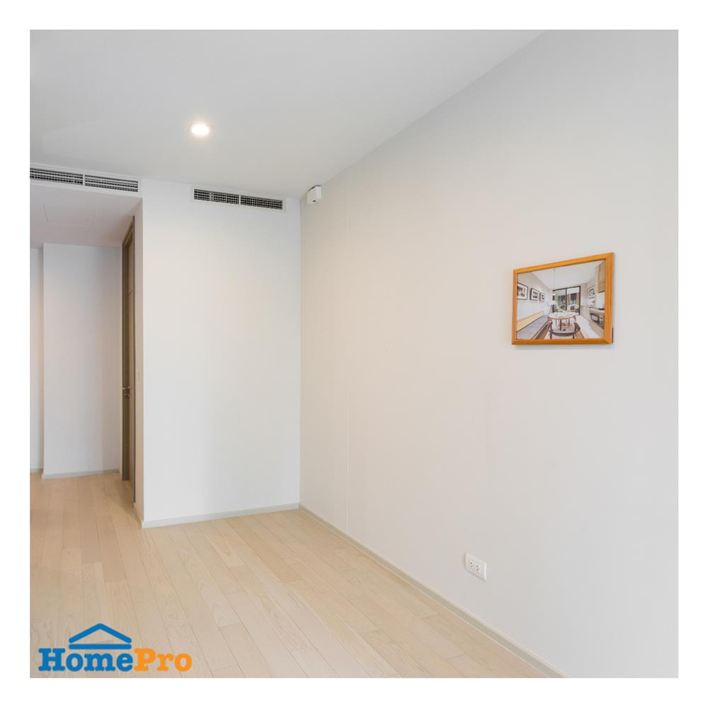 แผ่นผนัง ห้าห่วง ขอบตรง 0.6x120x240 ซม. สีธรรมชาติ