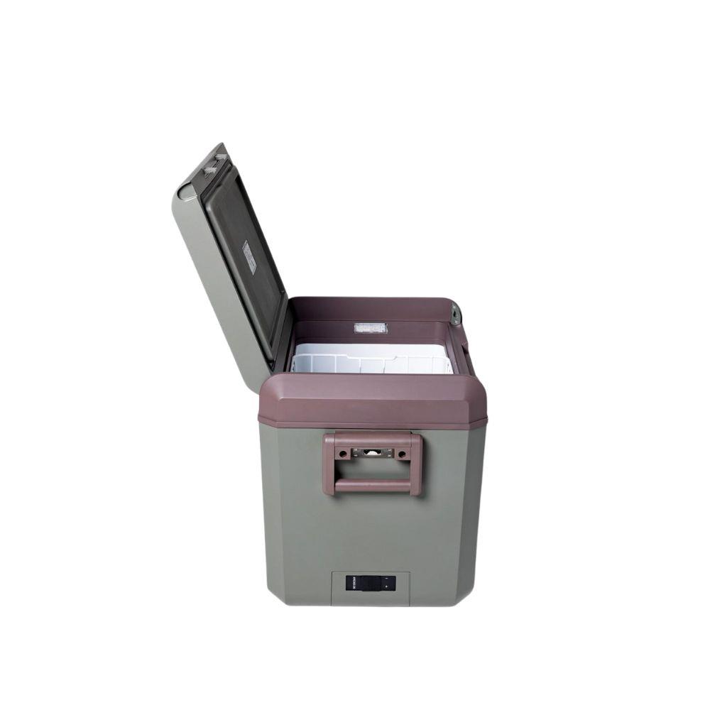 ตู้แช่แข็งพกพา MYCOOLMAN MCMR43 43 ลิตร สีเขียว/น้ำตาล