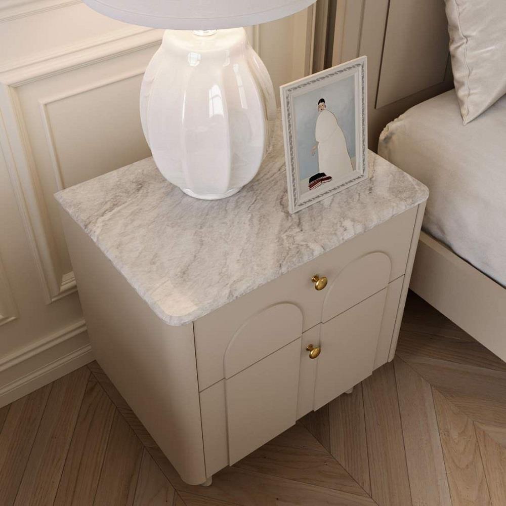 โต๊ะข้างเตียง SB FURNITURE FAY 19244777 55 ซม. สี PASTELA CREAM
