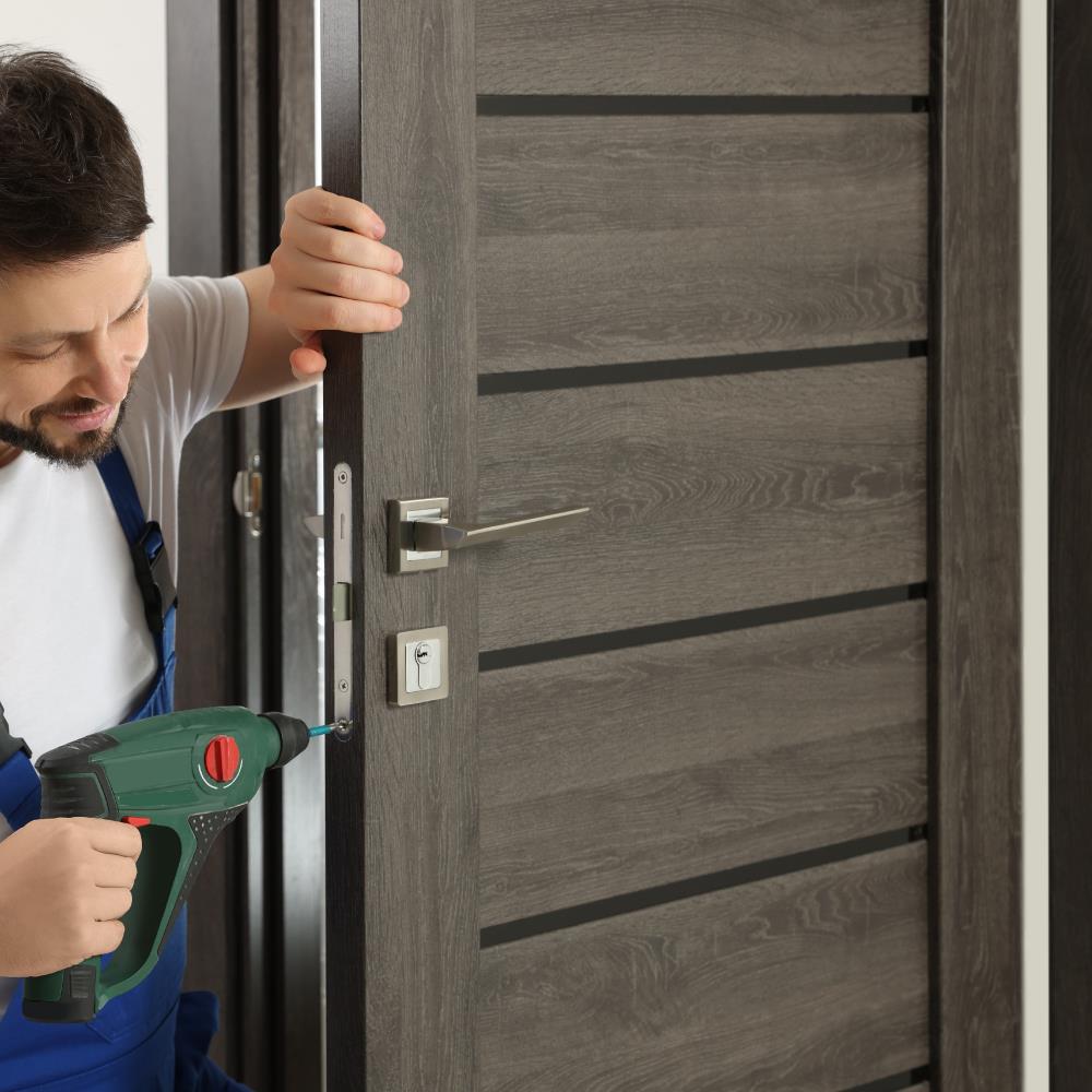 ติดตั้งประตู (สูง<2.00 ม.Xกว้าง 2.05 ม.)